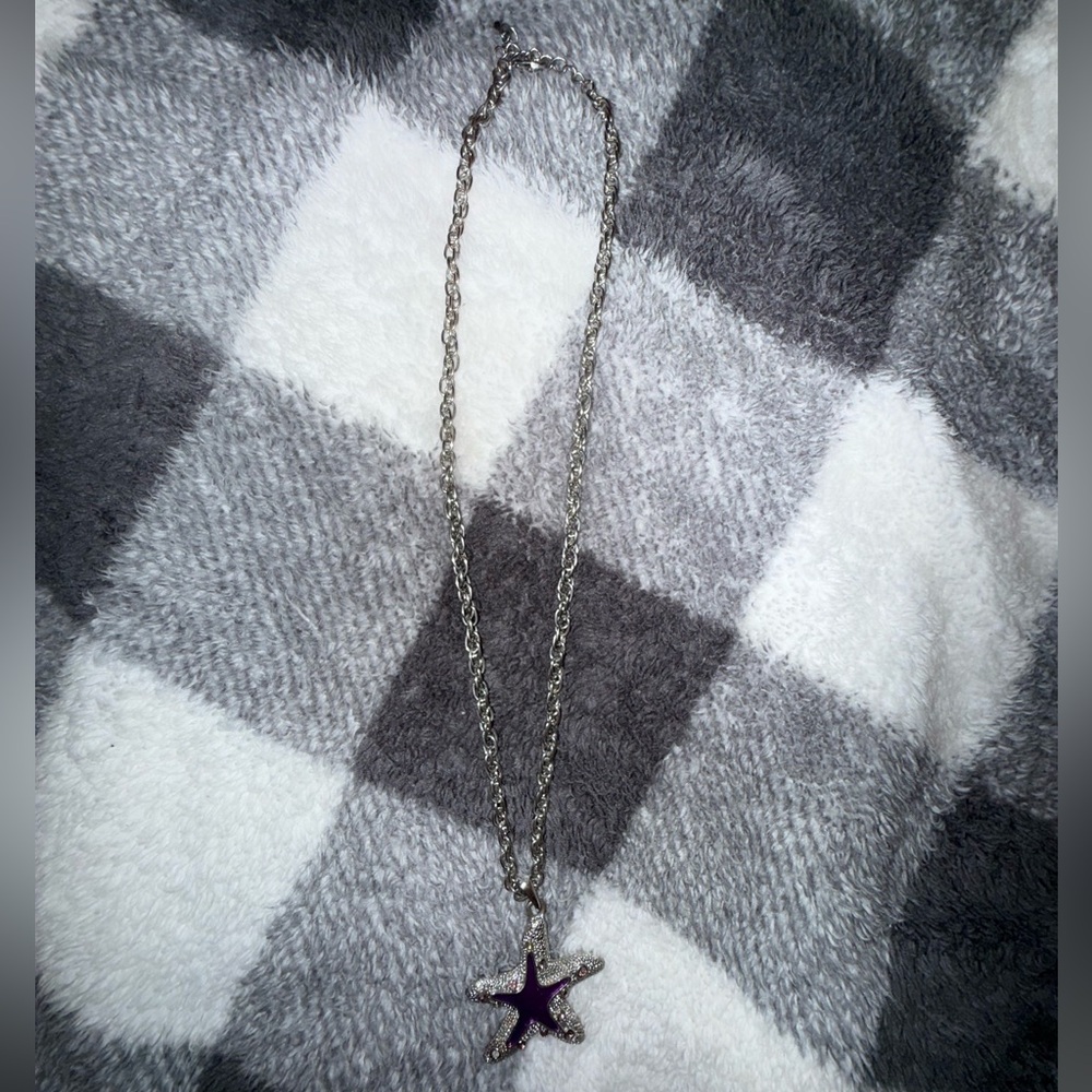 Silver Starfish Pendant Necklace